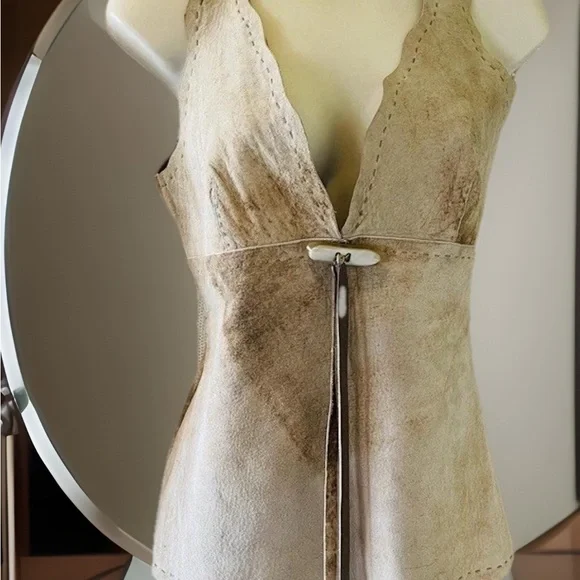 Dolce & Gabbana Tan Suede Leather Vest - Picture 3 of 13